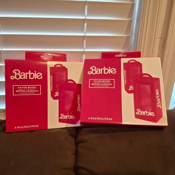 Barbie Party Set Of 8 Favor Boxes - Picture 1 of 6